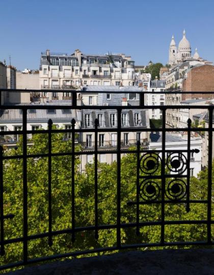 Hotel Carlton's Montmartre - image 15