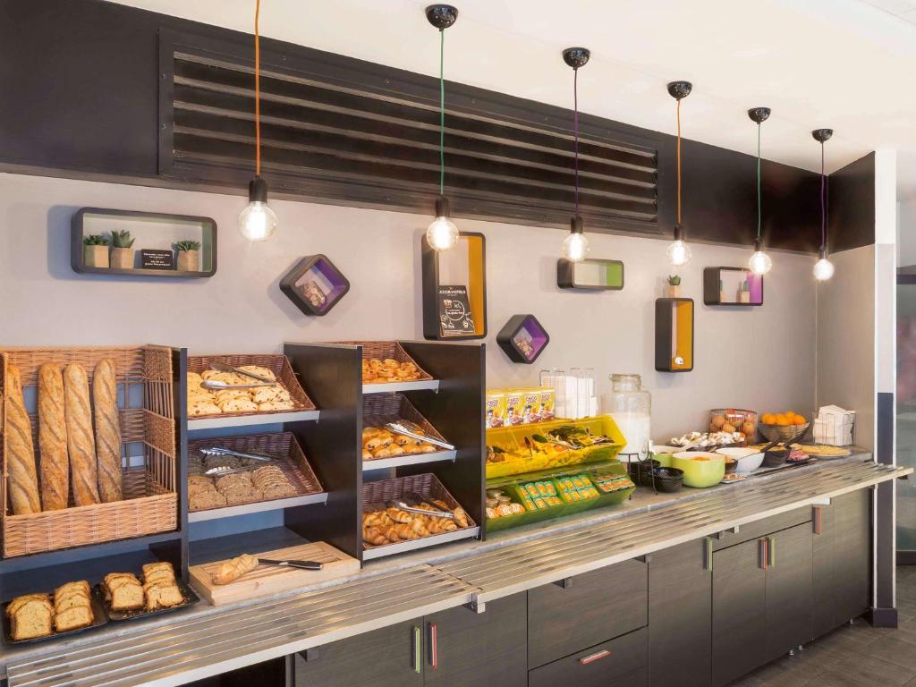 Ibis Styles Paris Gare De L'Est Chateau Landon - image 2