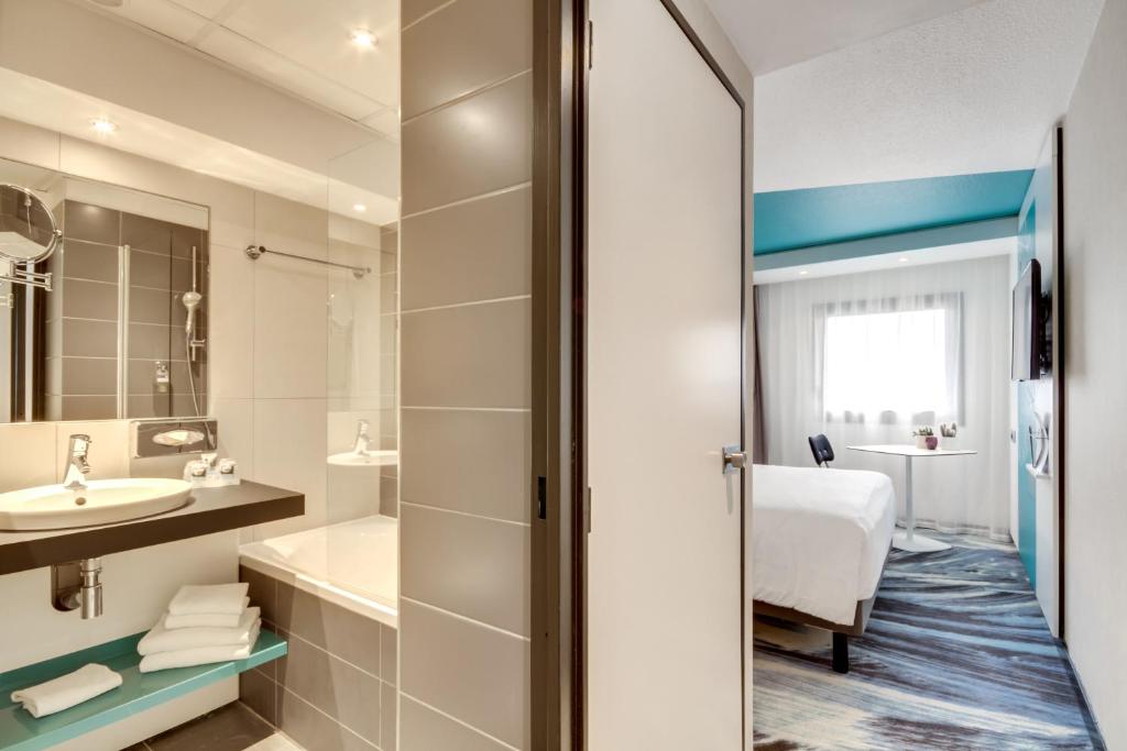 Mercure Paris Gare de Lyon TGV - image 3