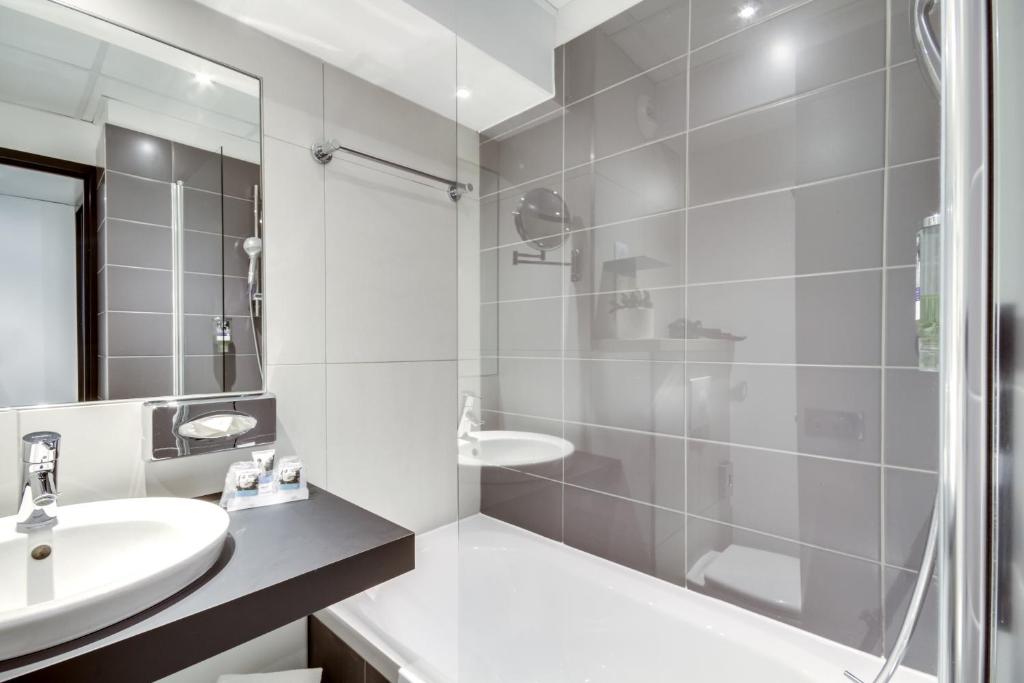 Mercure Paris Gare de Lyon TGV - image 6