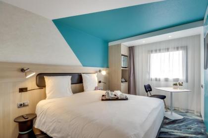 Mercure Paris Gare de Lyon TGV - image 8