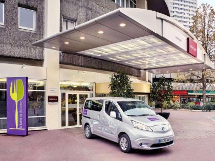 Mercure Paris La Defense - image 8