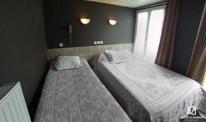 Hotel Jarry Confort - image 10