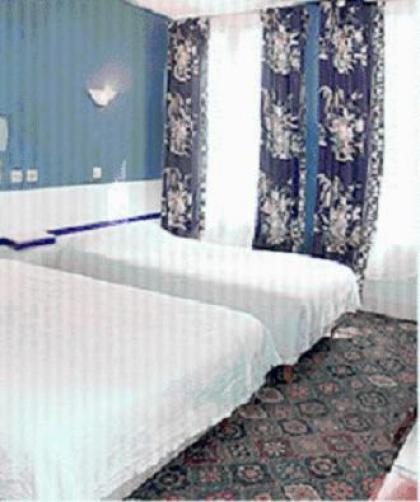 Hotel Jarry Confort - image 7