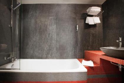 Hotel Moulin Plaza - image 17
