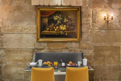 Hotel Ducs de Bourgogne - image 3