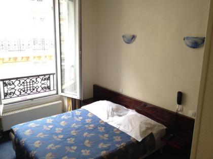 Vintimille Hotel - image 17