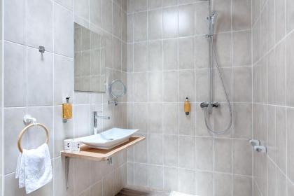 Hotel Korner Etoile - image 13