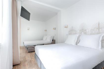 Hotel Korner Etoile - image 5