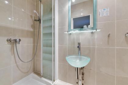 Hotel Angleterre Etoile - image 7