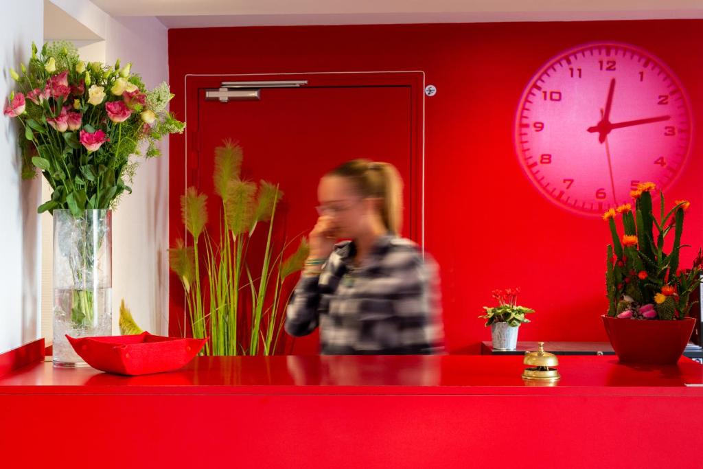 The Originals City Hotel Lecourbe Paris Tour Eiffel (Inter-Hotel) - image 4