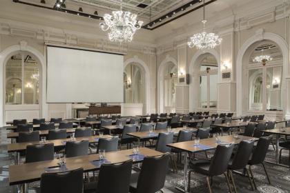 Hilton Paris Opera - image 12