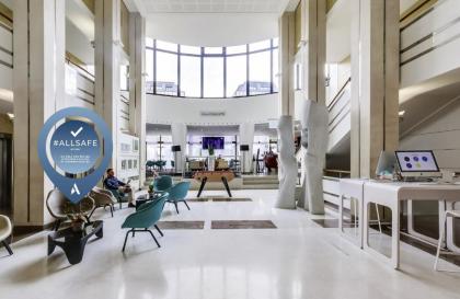 Novotel Paris Vaugirard Montparnasse - image 1