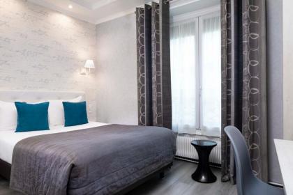 Hotel De Geneve - image 17