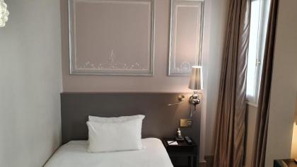 Hotel Beauchamps - image 13