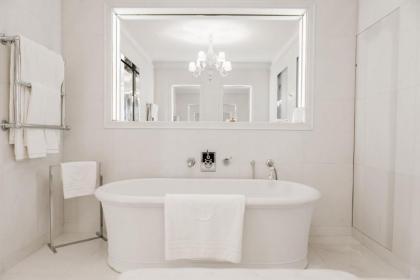 Le Royal Monceau Hotel Raffles Paris - image 17