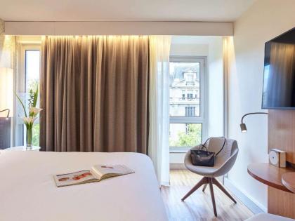 Mercure Paris Arc De Triomphe Etoile - image 17