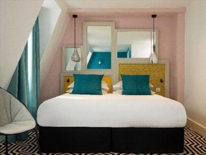 Hotel Haussmann St Augustin - image 10