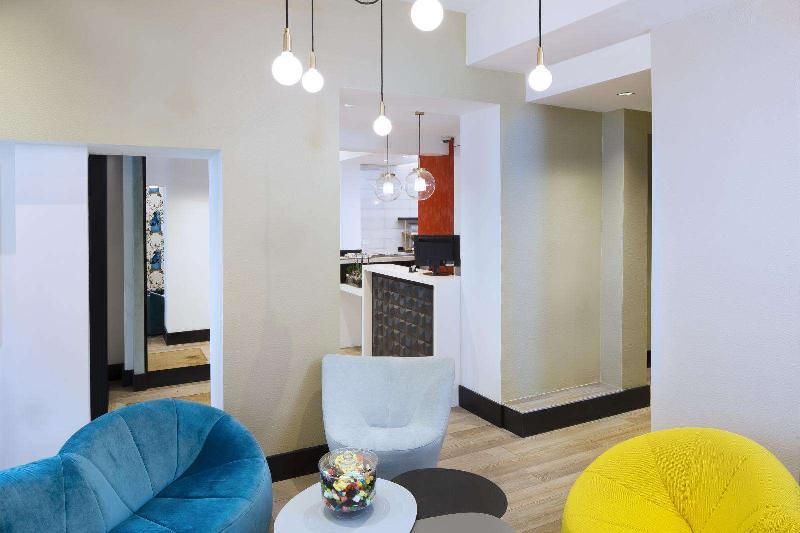 Hotel Haussmann St Augustin - image 2