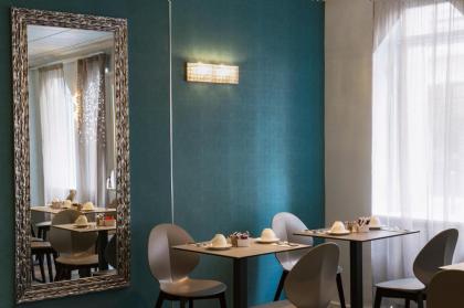 Hotel Mercure Paris Opera Faubourg Montmartre - image 20