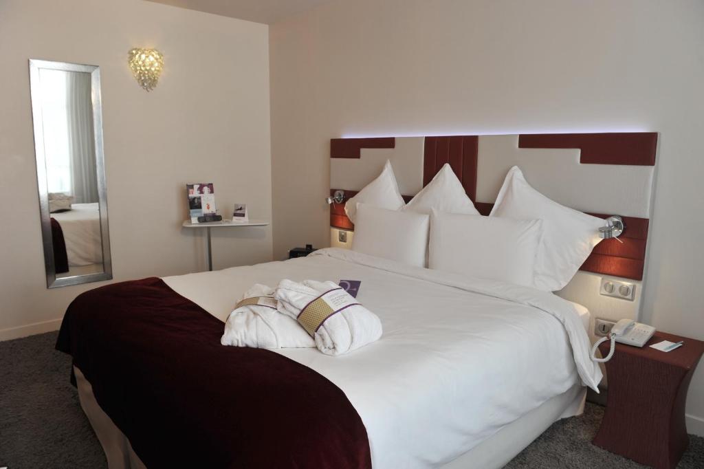 Hotel Mercure Paris Opera Faubourg Montmartre - image 4