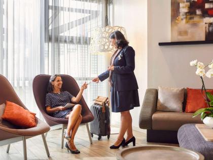 Novotel Paris Bercy - image 1