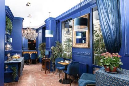 Paris Saint Honore Hotel - image 2
