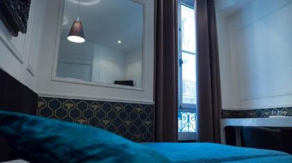 Paris Saint Honore Hotel - image 9