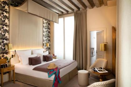 Hotel D'Aubusson - image 13