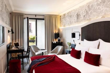 Hotel D'Aubusson - image 14