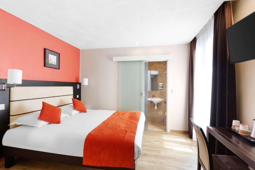 Sure Hotel by Best Western Paris Gare du Nord - main image