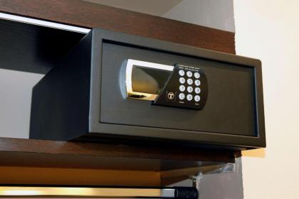 Sure Hotel by Best Western Paris Gare du Nord - image 3