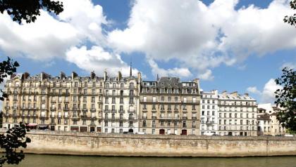 Hotel Des Deux-Iles - Notre-Dame - image 4