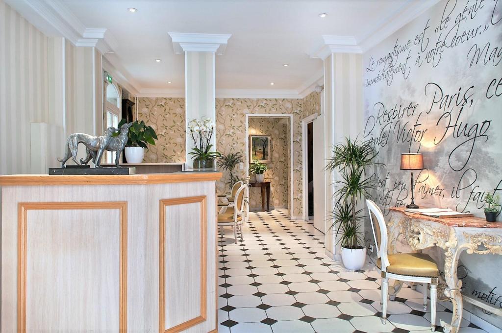 Romance Malesherbes by Patrick Hayat - main image