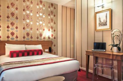 Romance Malesherbes by Patrick Hayat - image 18