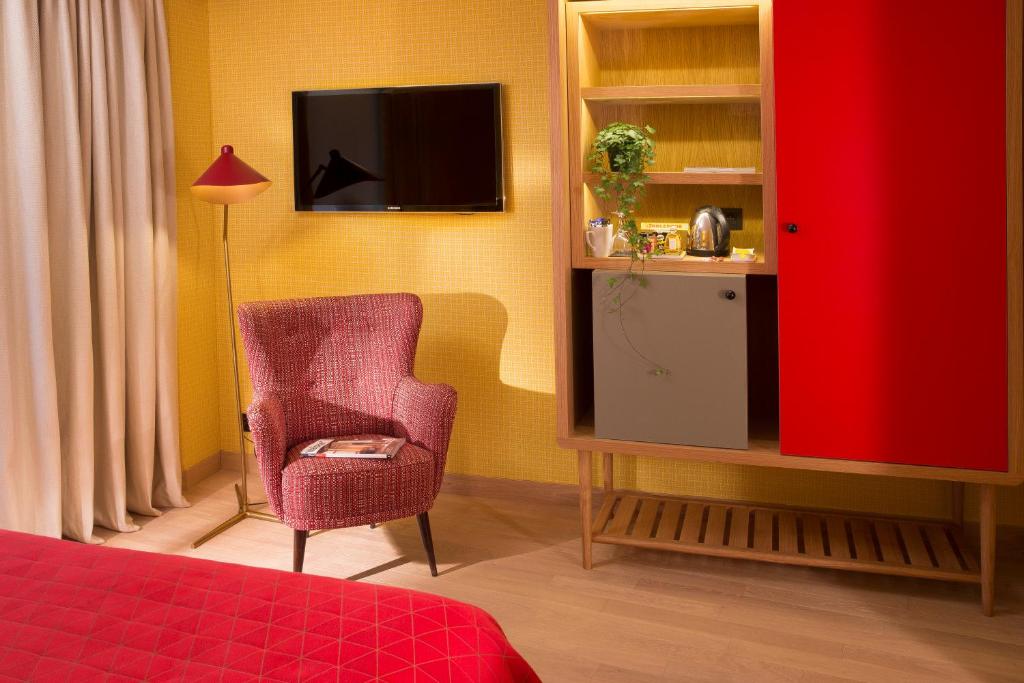 Artus Hotel - image 2