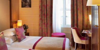 Hotel Saint Honore - image 20