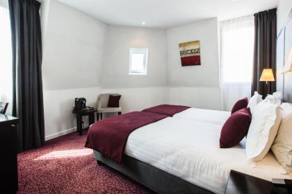 Hotel Park Lane Paris - image 4