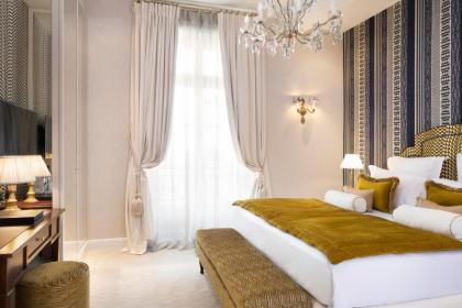 Relais Christine Hotel - image 15