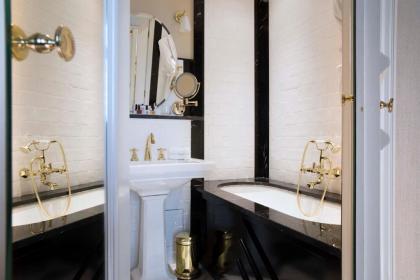 Relais Christine Hotel - image 16