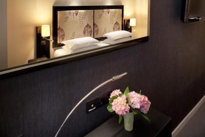 Hotel Caron - image 7
