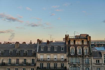 Renaissance by Marriott Paris Arc de Triomphe Hotel - image 16
