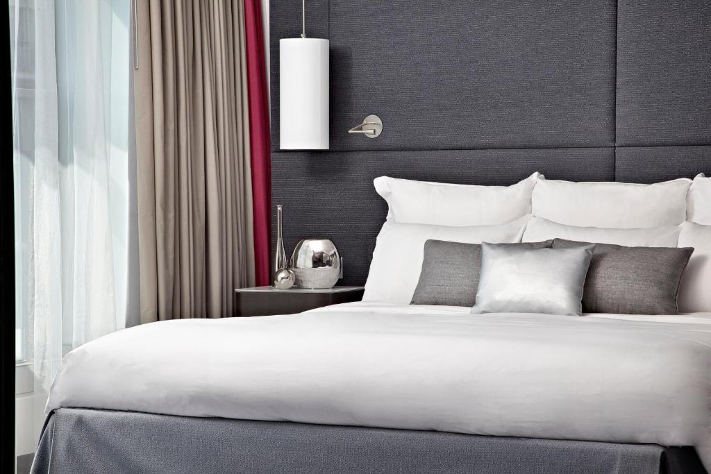 Renaissance by Marriott Paris Arc de Triomphe Hotel - image 6