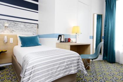 Hotel de France Gare de Lyon Bastille - image 12