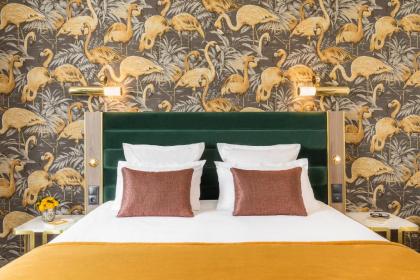Hotel Opera Opal - image 1
