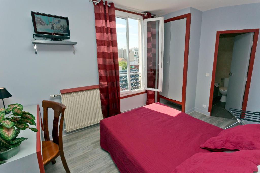 Hipotel Paris Belgrand Mairie Du 20eme - image 4