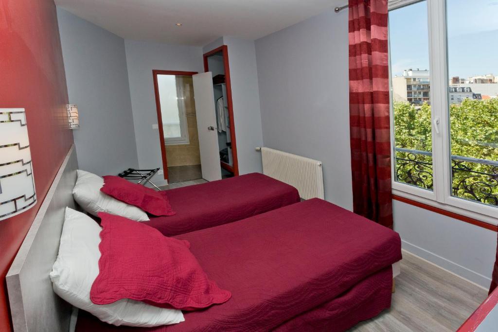 Hipotel Paris Belgrand Mairie Du 20eme - image 7