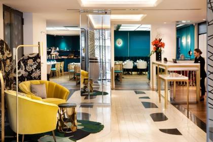 Hôtel Victor Hugo Paris Kléber - image 1