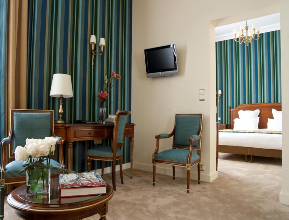 Hotel Mayfair Paris - image 2