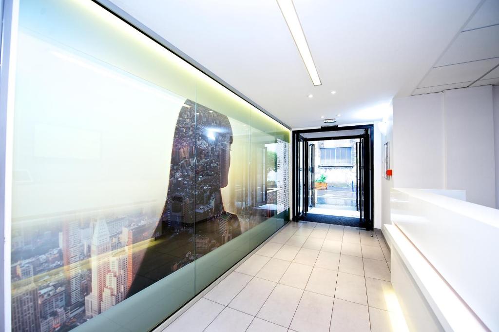 Staycity Aparthotels Gare de lEst - image 5